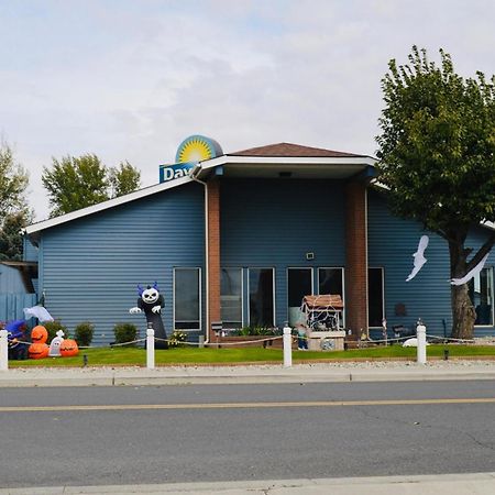 Days Inn By Wyndham Ritzville Экстерьер фото