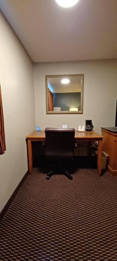 Days Inn By Wyndham Ritzville Экстерьер фото