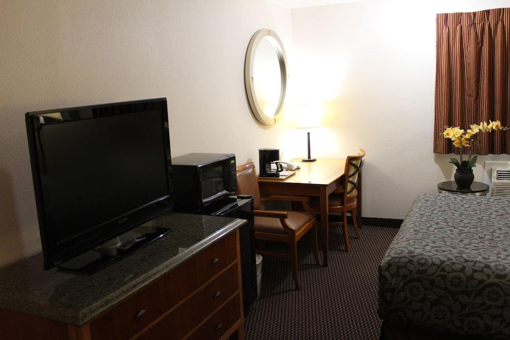 Days Inn By Wyndham Ritzville Экстерьер фото