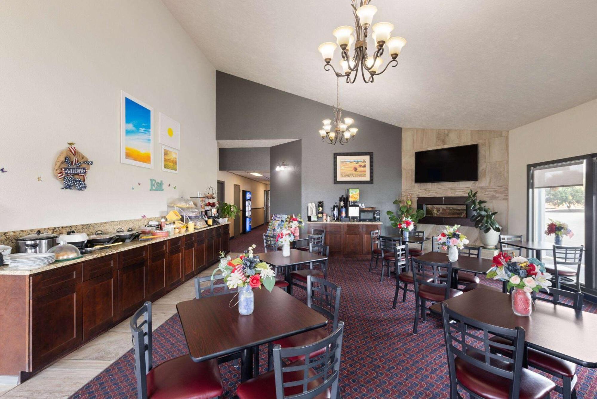 Days Inn By Wyndham Ritzville Экстерьер фото