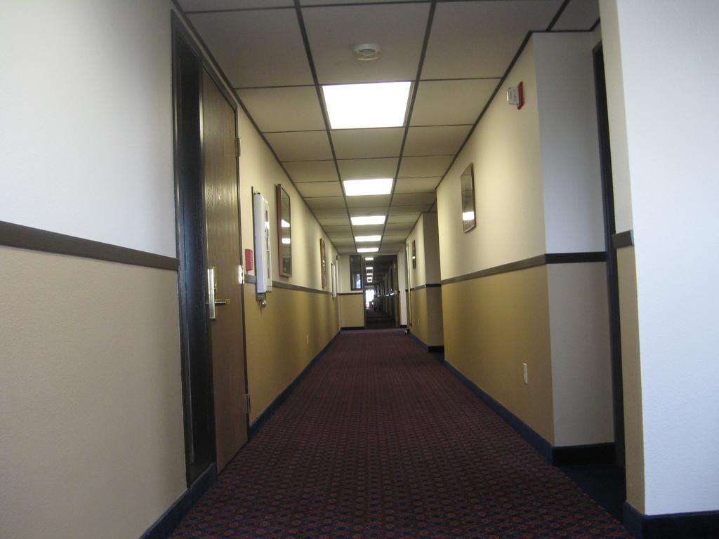 Days Inn By Wyndham Ritzville Экстерьер фото