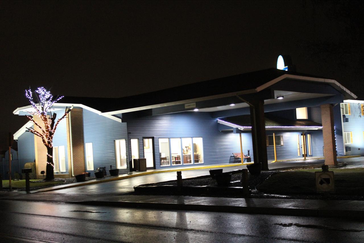 Days Inn By Wyndham Ritzville Экстерьер фото